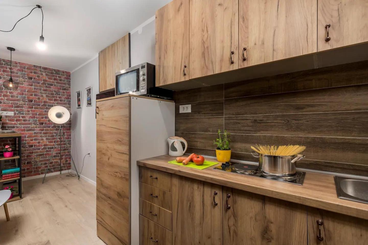 Four Seasons Apartment Rijeka Exterior photo