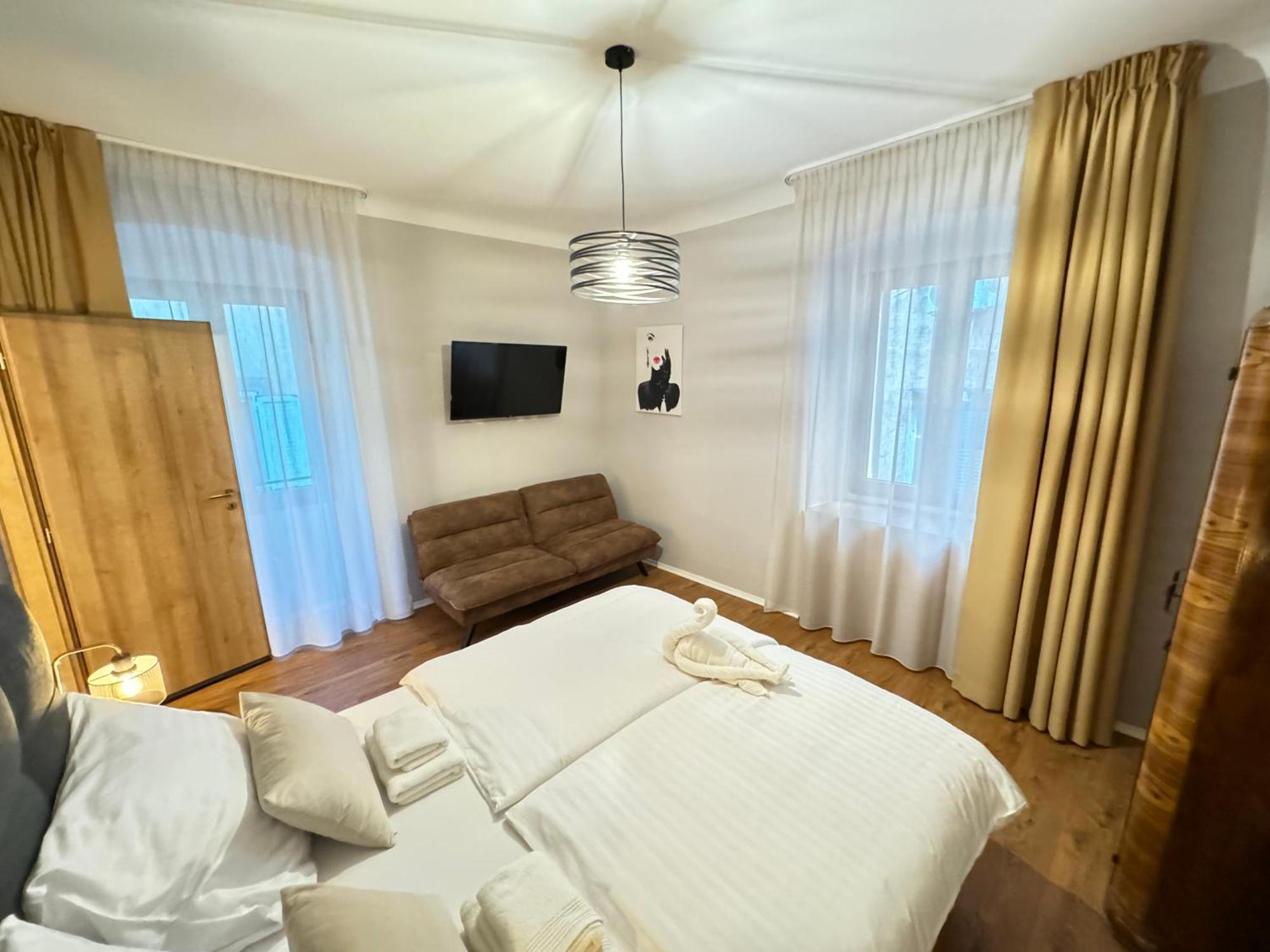 Four Seasons Apartment Rijeka Exterior photo
